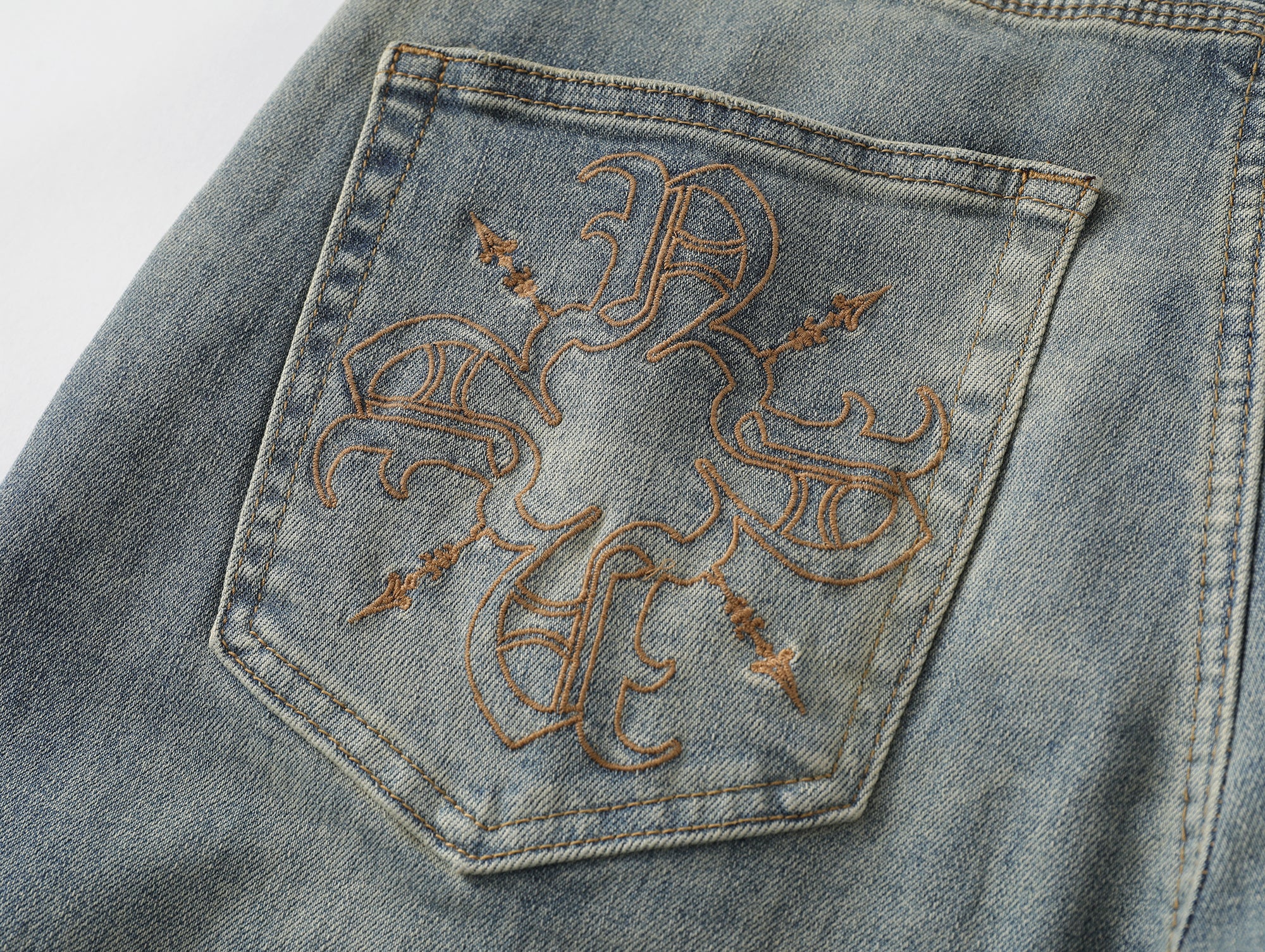 Light Beige Wash Straight Leg Denim