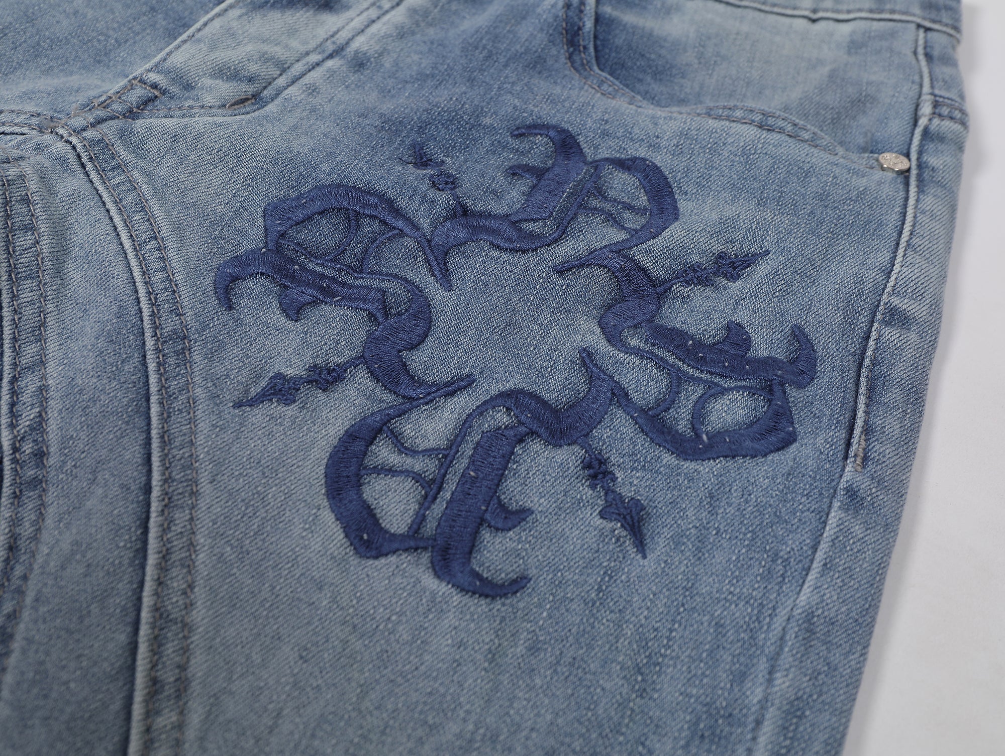 Monogram Piping light blue Denim