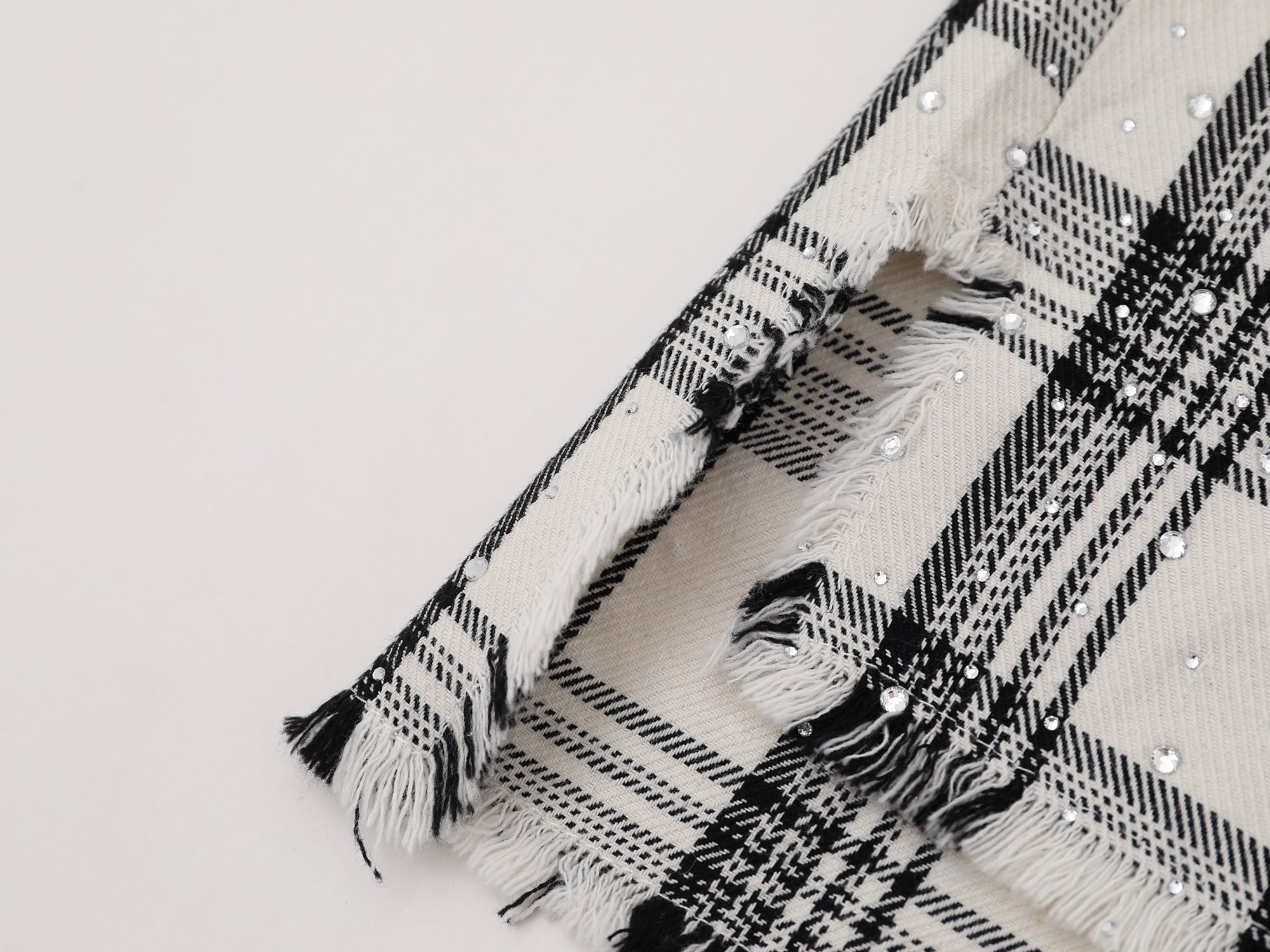 VIP Drilled Flannel White