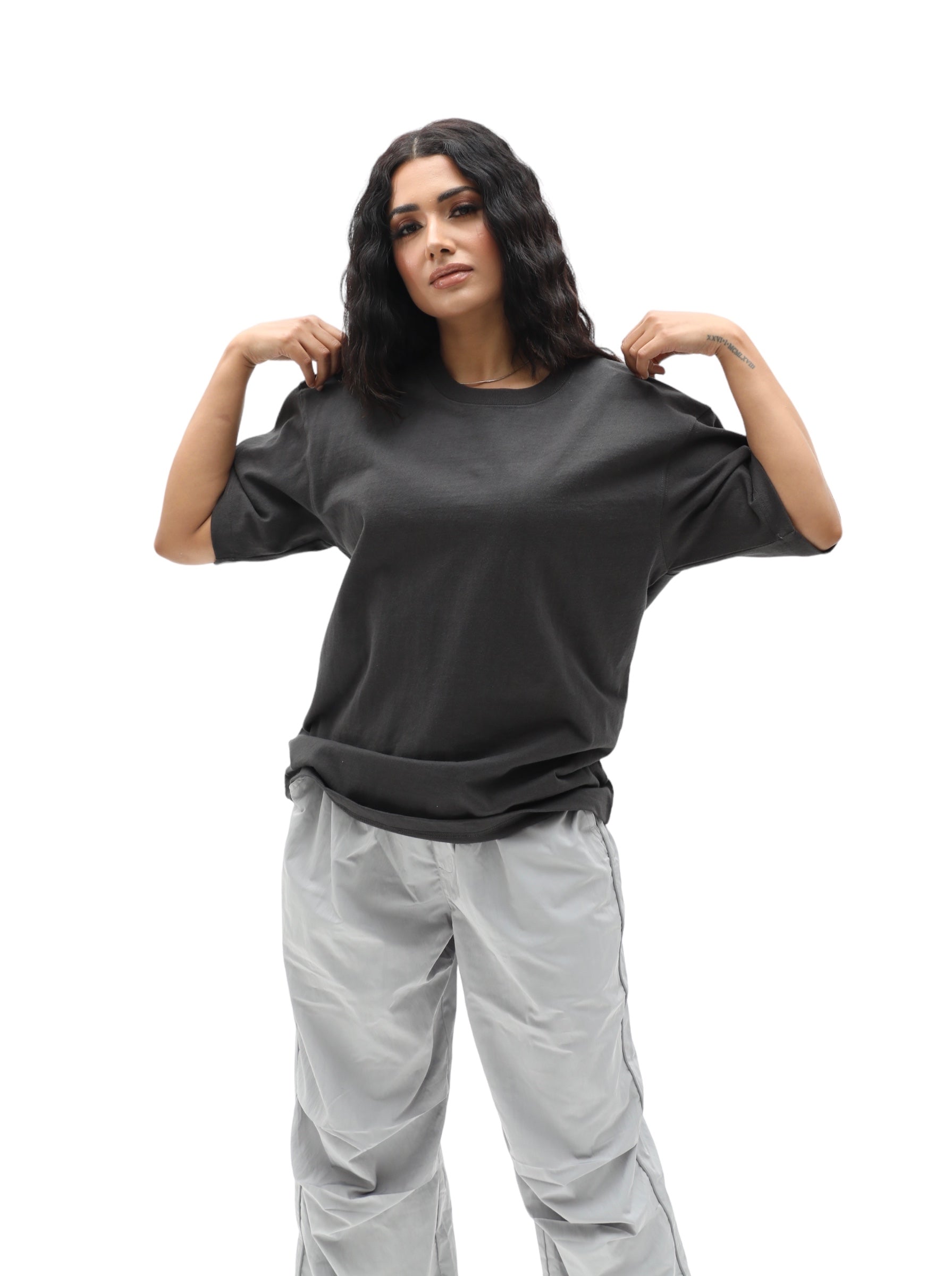 320 Oversized T-Shirt - 4 Colors