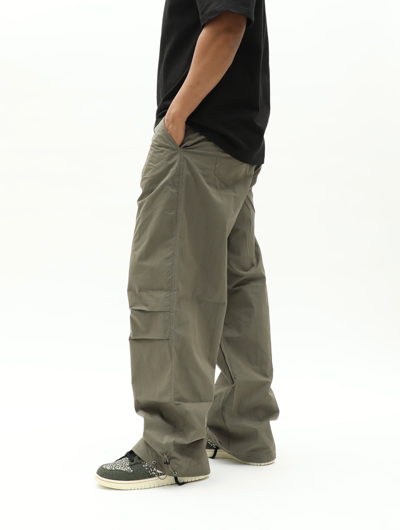 Tech Baggy Trousers - Olive